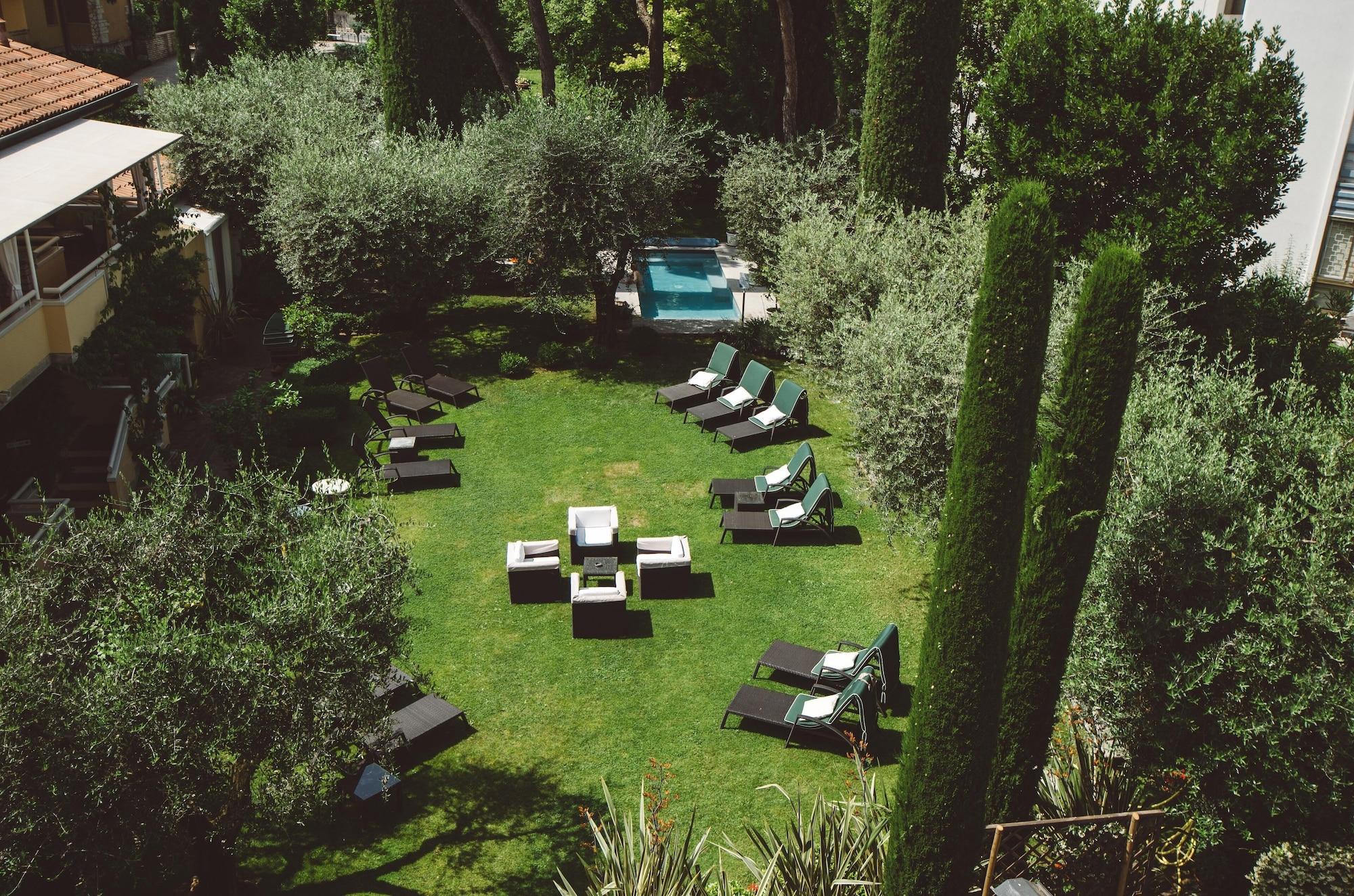 Hotel Piccola Vela